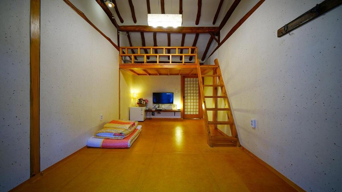 Jeonju Hanok Midam Exterior photo